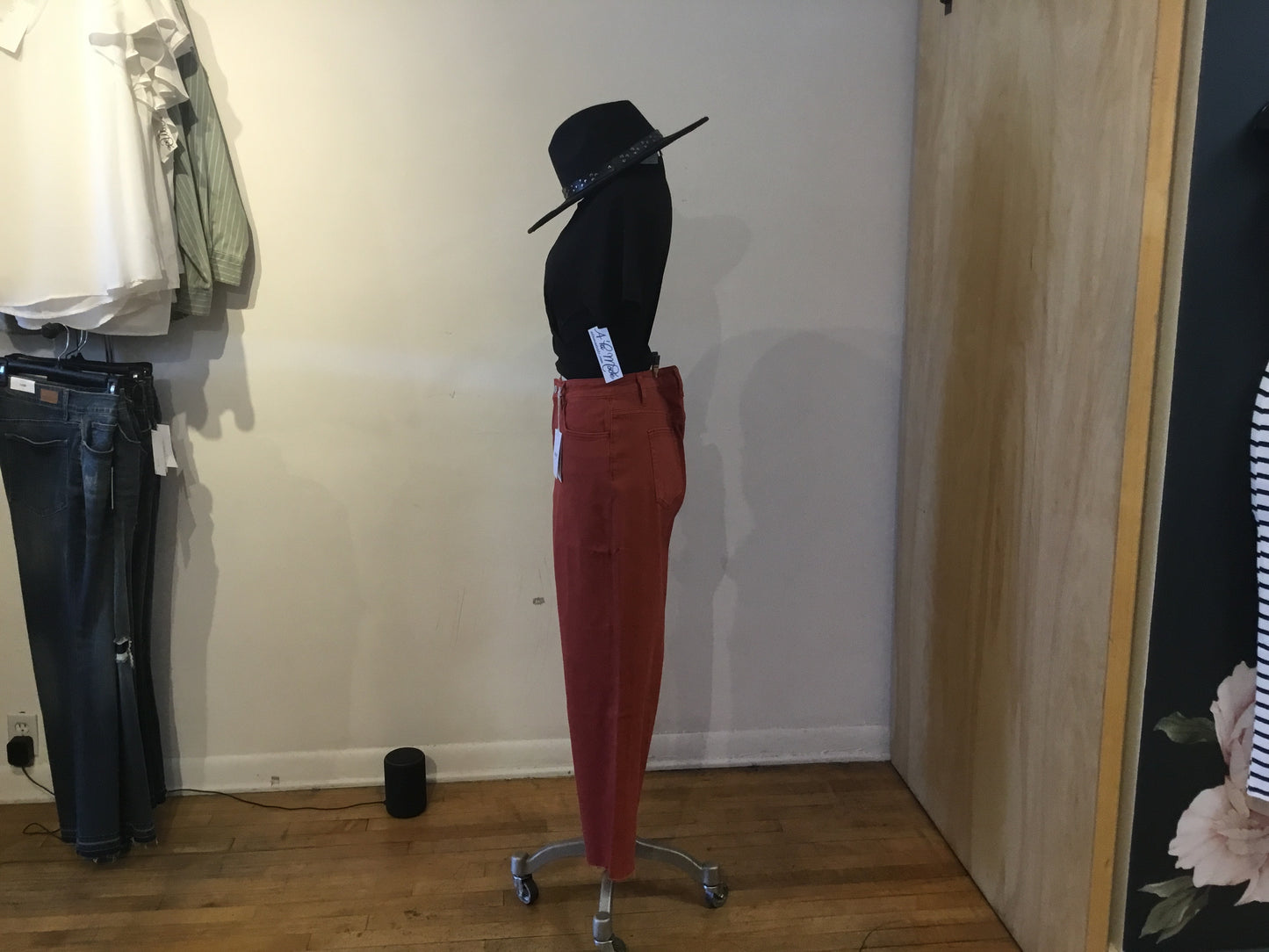 Vervet Olivia Rust Jeans