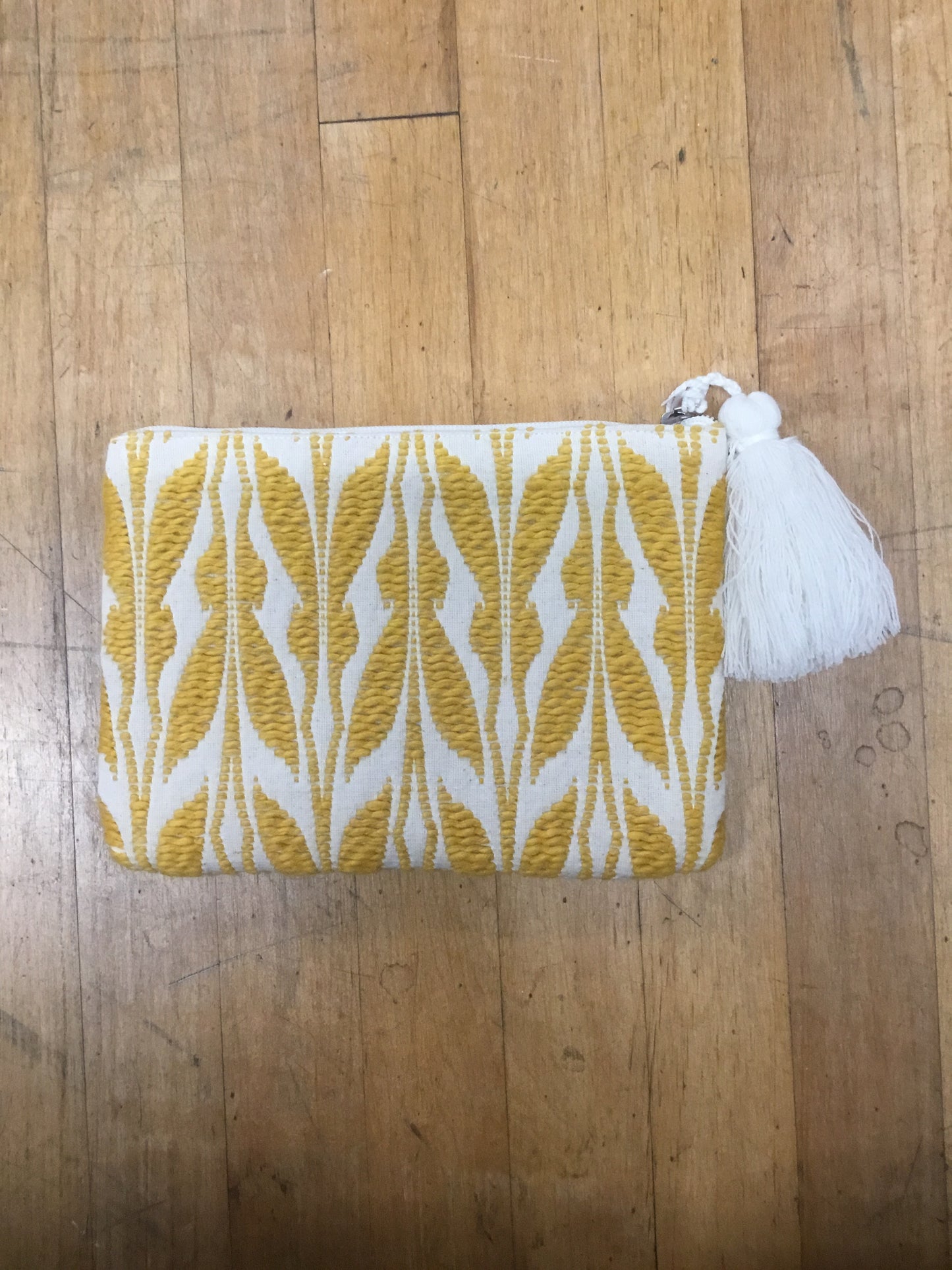 Jen & Co Woven Yellow Pattern Makeup Bag