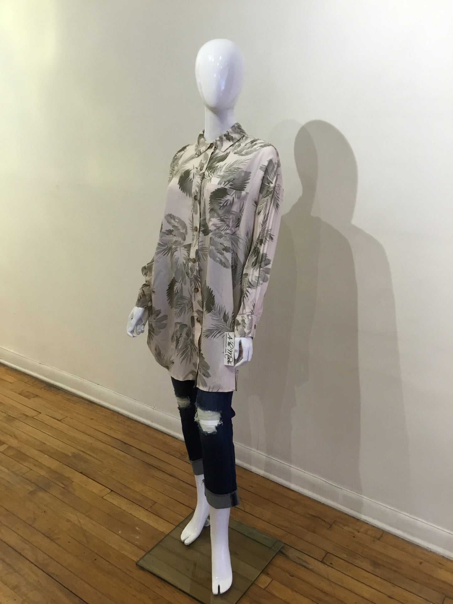 Dress Forum Palm Button Down Tunic