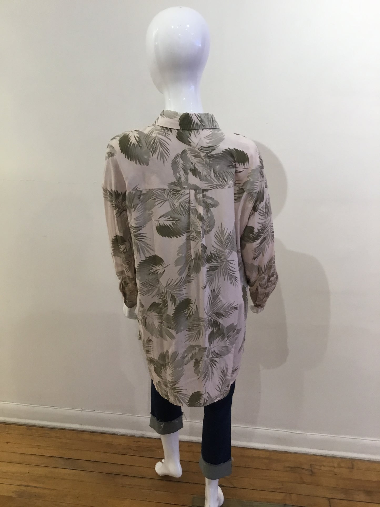 Dress Forum Palm Button Down Tunic