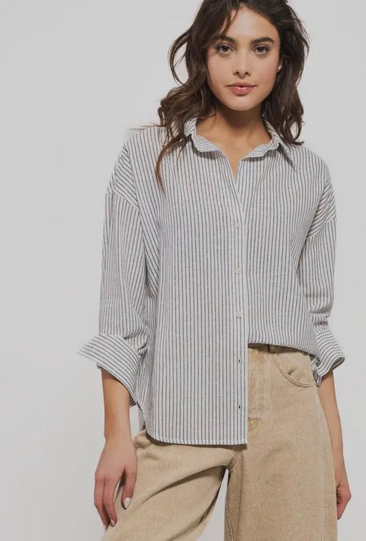 Urban Daizy Black and White Button Down Shirt